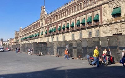 El Palacio no se toca: emerge muro metálico por marcha en defensa del INE