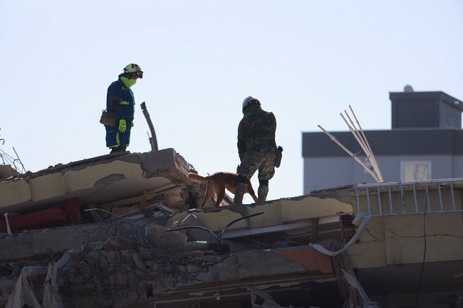 Misión Rescate inicia labores de búsqueda en Turquía: Ebrard