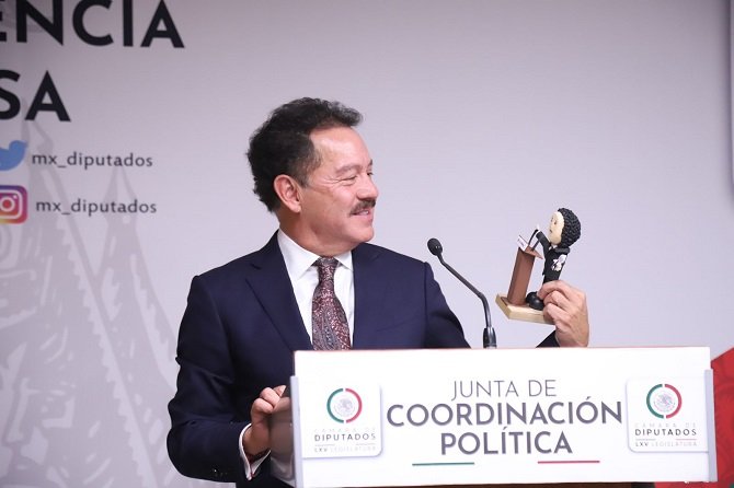 Recursos recuperados de los fideicomisos será para ampliar las pensiones de las personas con discapacidad: Dip. Mier
