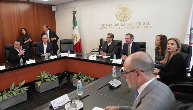El diálogo nutre la democracia, señala Ricardo Monreal sobre la reunión de Jucopo y consejeros del INE