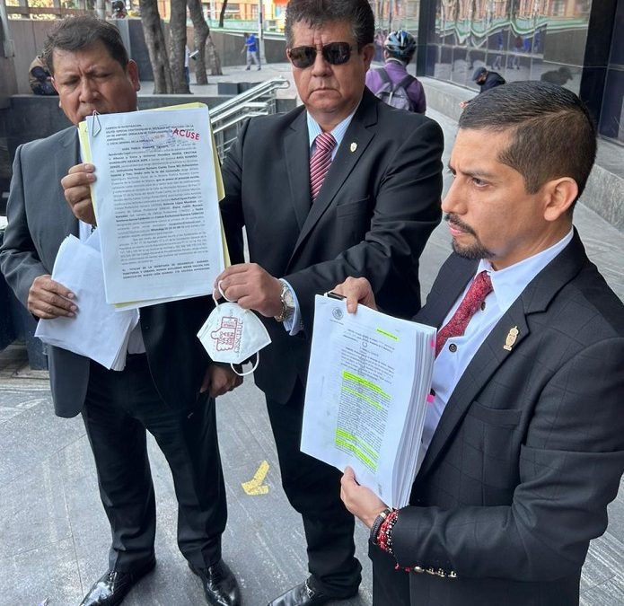 Denuncian en FGR a titular de Sedatu por desacato al no regresar predios expropiados para el AIFA