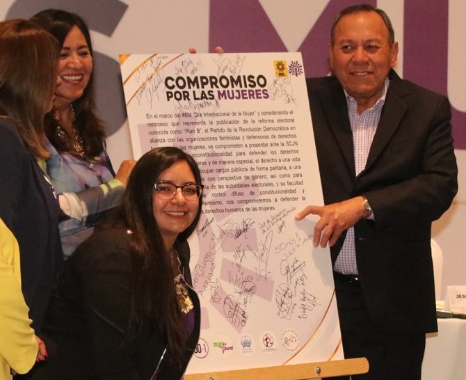 ORGANIZACIONES FEMINISTAS Y PRD VAN CONTRA DEL PLAN B