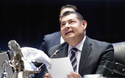 Alejandro Aumenta va adelante en Puebla