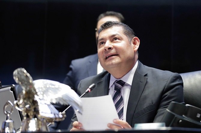 Alejandro Aumenta va adelante en Puebla