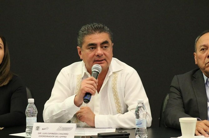 “EL NARCO YA APRENDIÓ A HACER ELECCIONES”