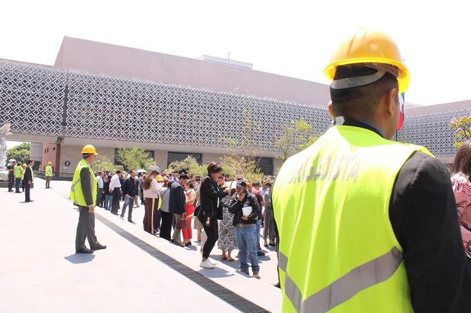 Participa Cámara de Diputados en el Primer Simulacro Nacional 2023