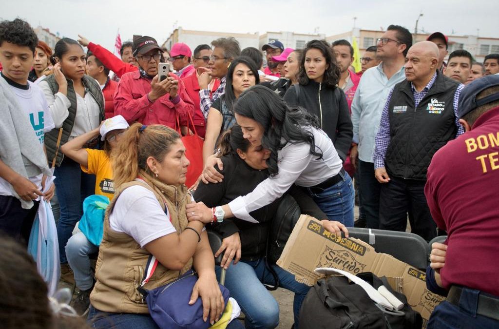 Atiende Alejandra Del Moral incidente provocado por fuertes vientos en Tecamac*