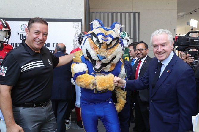 Celebran “Un Día de Fútbol Americano en la Cámara de Diputados”