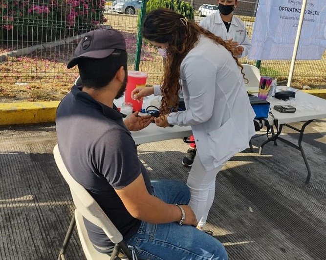 REALIZAN EXAMENES A CHOFERES EN CARRETERAS Y TERMINALES DE AUTOBUSES POR OPERATIVO VACACIONAL #SEMANA SANTA 2023