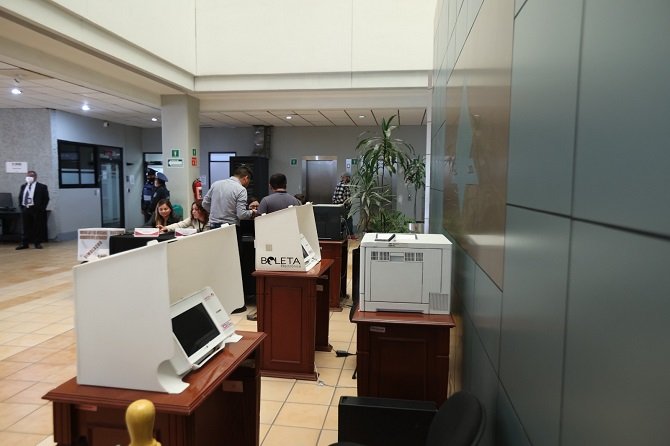 Realiza INE simulacro de recepción de voto desde el extranjero en modalidad presencial