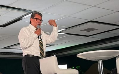 Llama Monreal al Partido Verde no cargar los dados, porque está en riesgo permanencia en la Presidencia