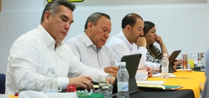 «ESTAMOS ACTUANDO ABSOLUTAMENTE CON APEGO A LA NORMATIVIDAD ELECTORAL EN EL PROCESO DE SELECCIÓN DEL FRENTE AMPLIO POR MÉXICO»: ZAMBRANO GRIJALVA