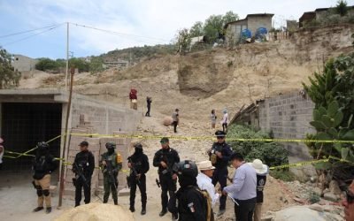 GOBIERNOS MUNICIPAL, ESTATAL Y FEDERAL TRABAJAN ALTERNATIVAS PARA AFECTADOS POR DESLAVE EN LA COLONIA LÓPEZ MATEOS