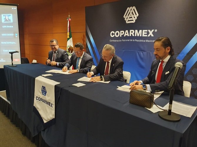 Firman acuerdo para capacitar personal de inteligencia