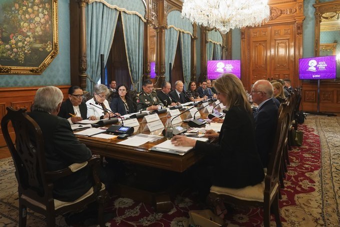 Gobiernos de México y Estados Unidos dialogan sobre migración, cooperación para el desarrollo y combate al tráfico de fentanilo