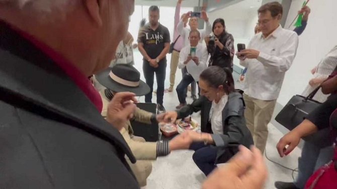 Arriba Sheinbaum a Ciudad Juárez para dar a conocer su plataforma de proyecto