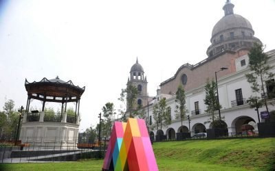 ENTREGA DEL MAZO LA RENOVACIÓN DE LA PLAZA GONZÁLEZ ARRATIA QUE FORMA PARTE DEL LEGADO PARA LAS FAMILIAS MEXIQUENSES EN RECUPERACIÓN DE ESPACIOS PÚBLICOS