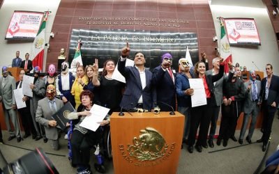 Reconocen en el Senado trayectoria de exponentes de la lucha libre mexicana