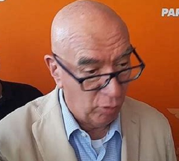 MC: o se alía a la oposición o pierde dirigentes