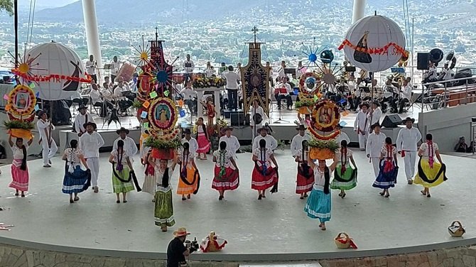 Guelaguetza poderoso motivador de viaje que catapulta a Oaxaca y a México a nivel internacional