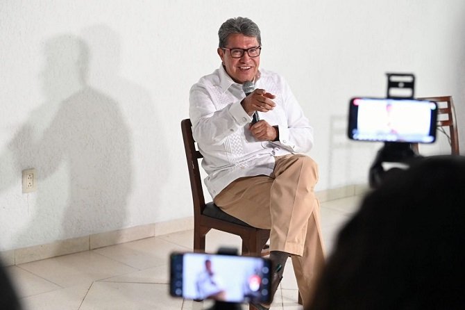 Monreal apuesta por campaña austera, que genere confianza en la población