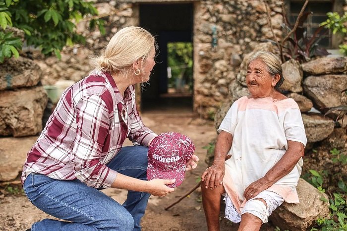 Adultos mayores seguirán siendo prioridad para el gobierno federal: Senadora Camino