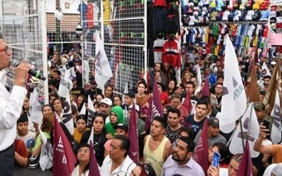 Valorar trabajo de comerciantes de México, pide Monreal en Tepito