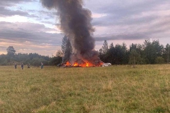 El jefe del grupo Wagner, Yevgueni Prigozhin, habría muerto tras haber sido derribado su avión en Rusia