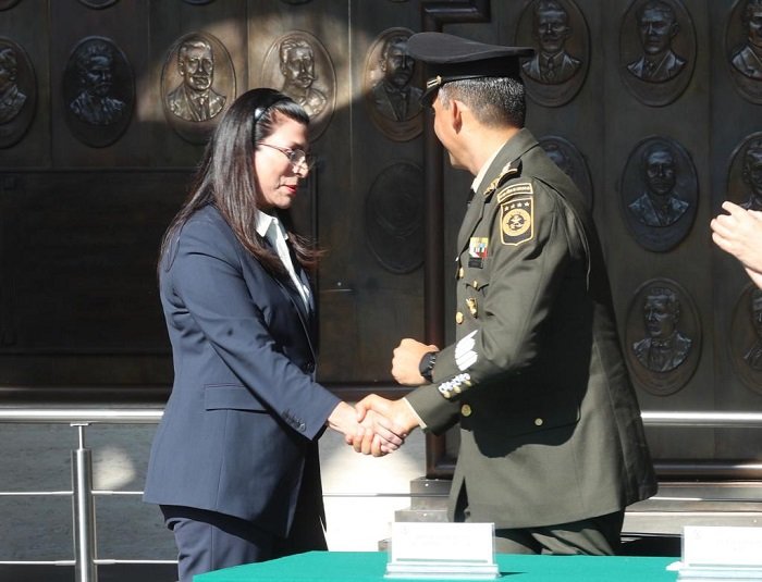 Encabezó Marcela Guerra homenaje por los 200 años de la creación del Colegio Militar