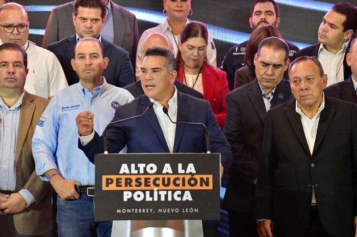 “NO NOS VAMOS A DEJAR”, ADVIERTE ALEJANDRO MORENO AL GOBERNADOR SAMUEL GARCÍA