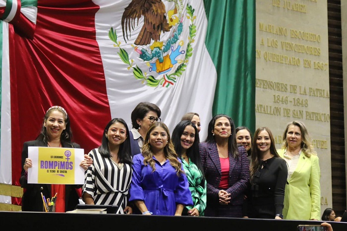 MUJERES DOMINAN LA MESA DIRECTIVA DE LA CÁMARA DE DIPUTADOS