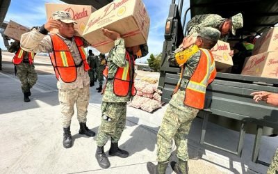 Fuerzas Armadas canalizan ayuda humanitaria que envía sociedad civil a Acapulco; más de 8 mil despensas entregadas