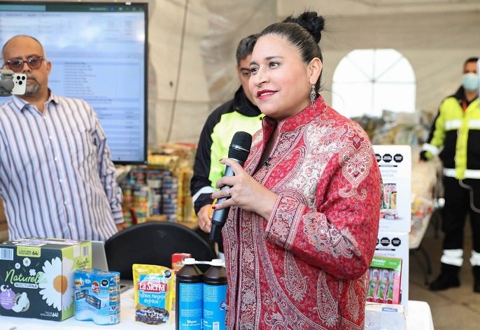 Envía Senado primer cargamento de víveres para damnificados por huracán Otis: Ana Lilia Rivera