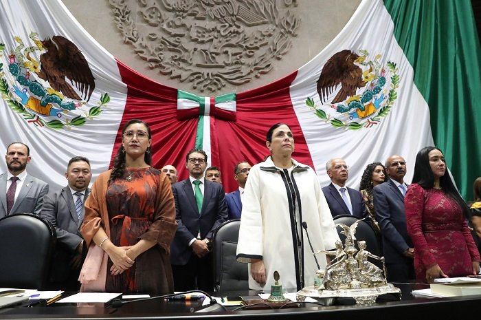 Diputadas y diputados guardaron minuto de silencio por jóvenes encuestadores asesinados en Chiapas y por los tamaulipecos que perdieron la vida al caer una loza en una iglesia