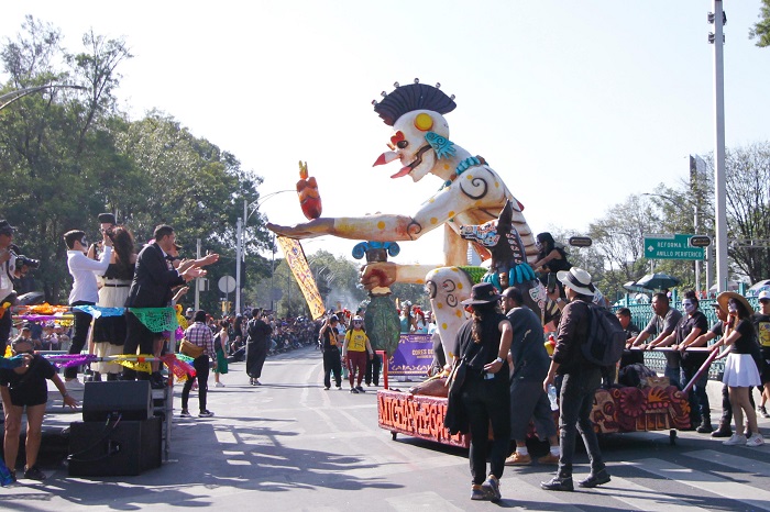 Inaguran Gran Desfile de Día de Muertos en la CDMX