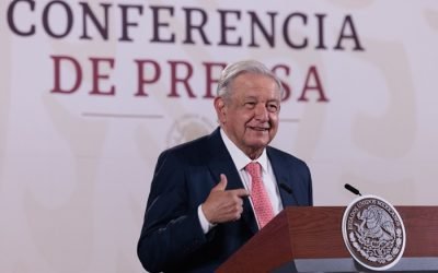 “Un señor vestido de mujer”: AMLO llama hombre a Salma Luévano, diputada trans