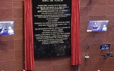 Reconocimiento en el Senado al IPN; queda inscrito con letras doradas en el Muro de Honor