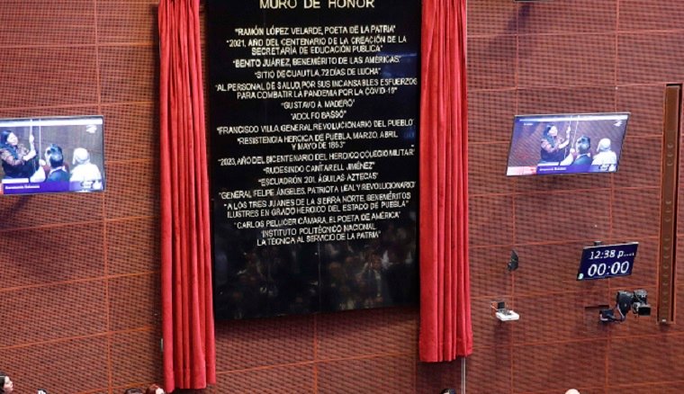 Reconocimiento en el Senado al IPN; queda inscrito con letras doradas en el Muro de Honor