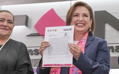 Formaliza Xóchitl Gálvez registro como candidata a la Presidencia de la República ante el INE