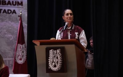 Sheinbaum promete carreteras, trenes y apoyo al campo en Sinaloa