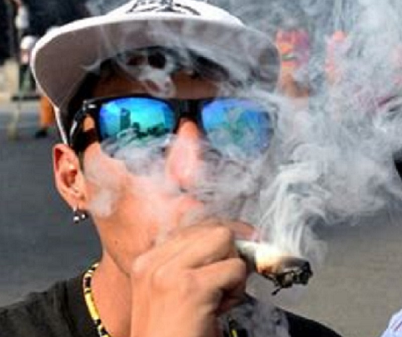 Fumada masiva en el Día Mundial de la Mariguana