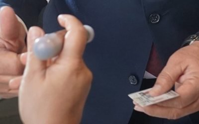 ¿Por qué no debes de subir foto de tu dedo entintado a redes sociales después de votar en las elecciones 2024?