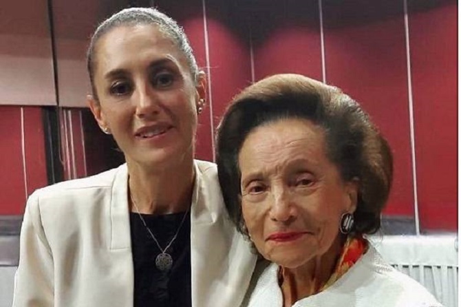 Participa Sheinbaum en exequias a Ifigenia Martínez, “mujer excepcional”