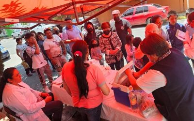 Envían personal médico, enfermeras y ambulancias a la zona afectada por el desgajamiento de un cerro en Jilotzingo