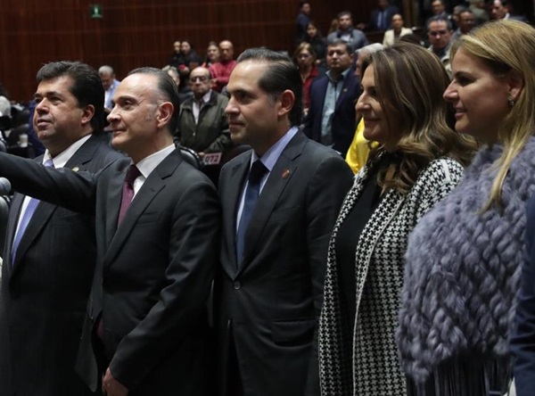 Mauricio Farah Gebara rinde protesta como Secretario General de la Cámara de Diputados