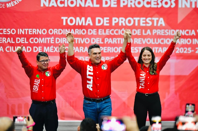 RINDEN PROTESTA ISRAEL BETANZOS Y TANIA LARIOS AL FRENTE DEL PRI CDMX ANTE ALEJANDRO MORENO