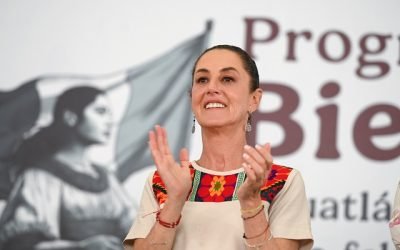 Sheinbaum felicita a todas las madres mexicanas y recuerda que es tiempo de mujeres