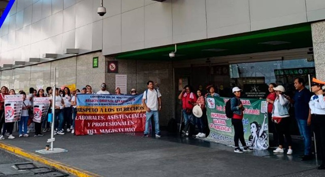 Concluye CNTE protesta en 4 puntos de CDMX y retornan a plantón en el Zócalo