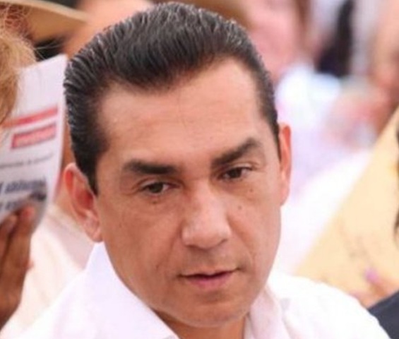 Entre ellos se perdonan…