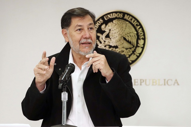 Condena Fernández Noroña la “cacería de migrantes” emprendida por el gobierno estadounidense en Los Ángeles